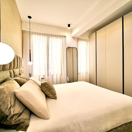 شقة Picasso Golden House Next To Duomo ميلان المظهر الخارجي الصورة